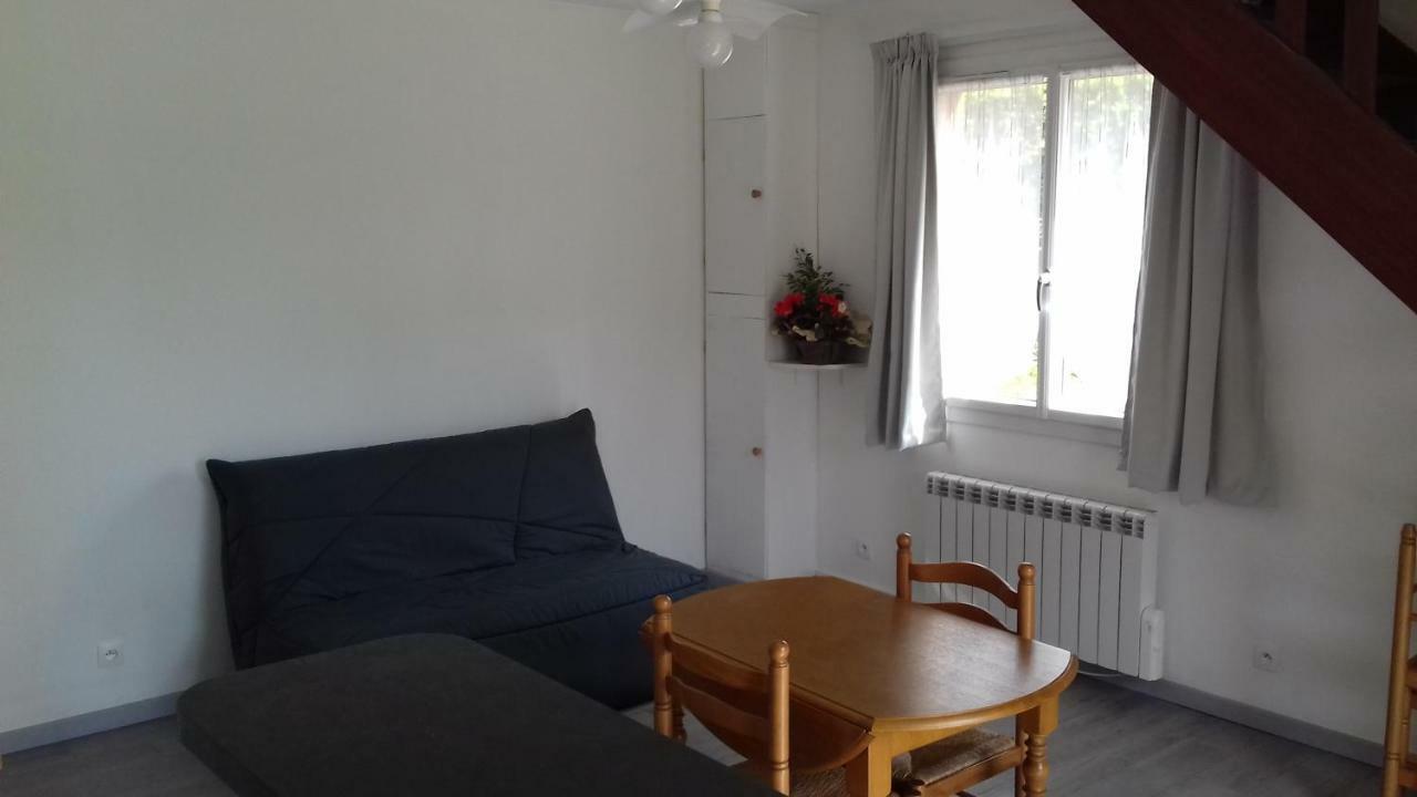 Le Lilas Villa Beuzeville Bagian luar foto